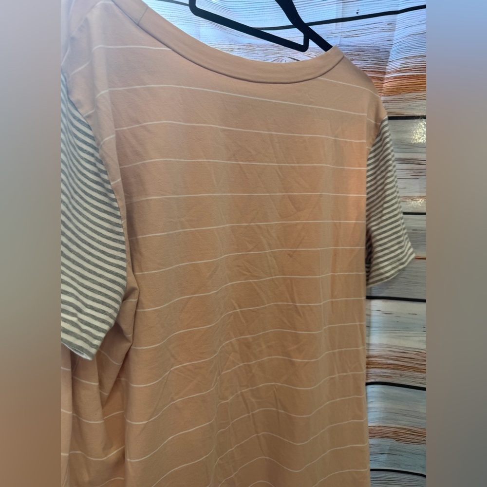 Striped Sleeve Coral Tee